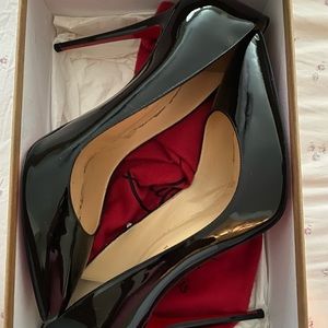 Christian Louboutin size 42 good condition!